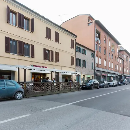 Apartamento Guesthost - Ariostea Duplex *