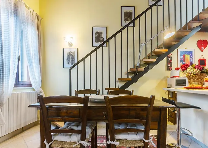 Guesthost - Ariostea Duplex Apartamento