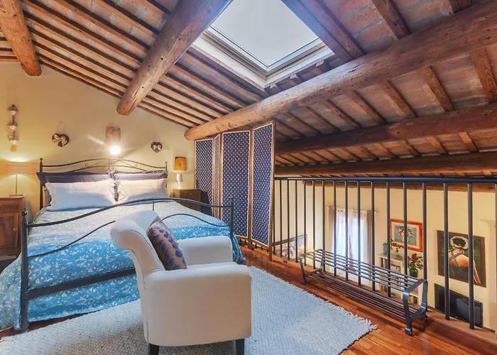 Guesthost - Ariostea Duplex Appartamento *