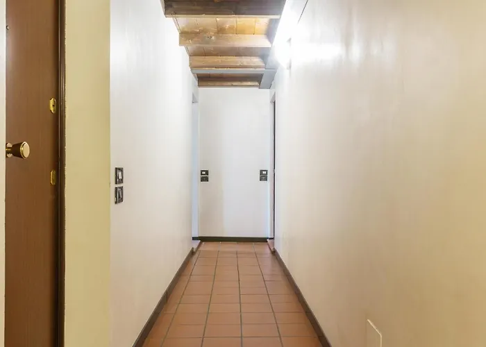 Guesthost - Ariostea Duplex Apartamento